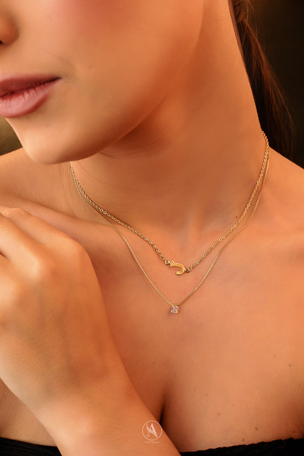 COLAR PERSONALIZADO COM INICIAL DELICATE