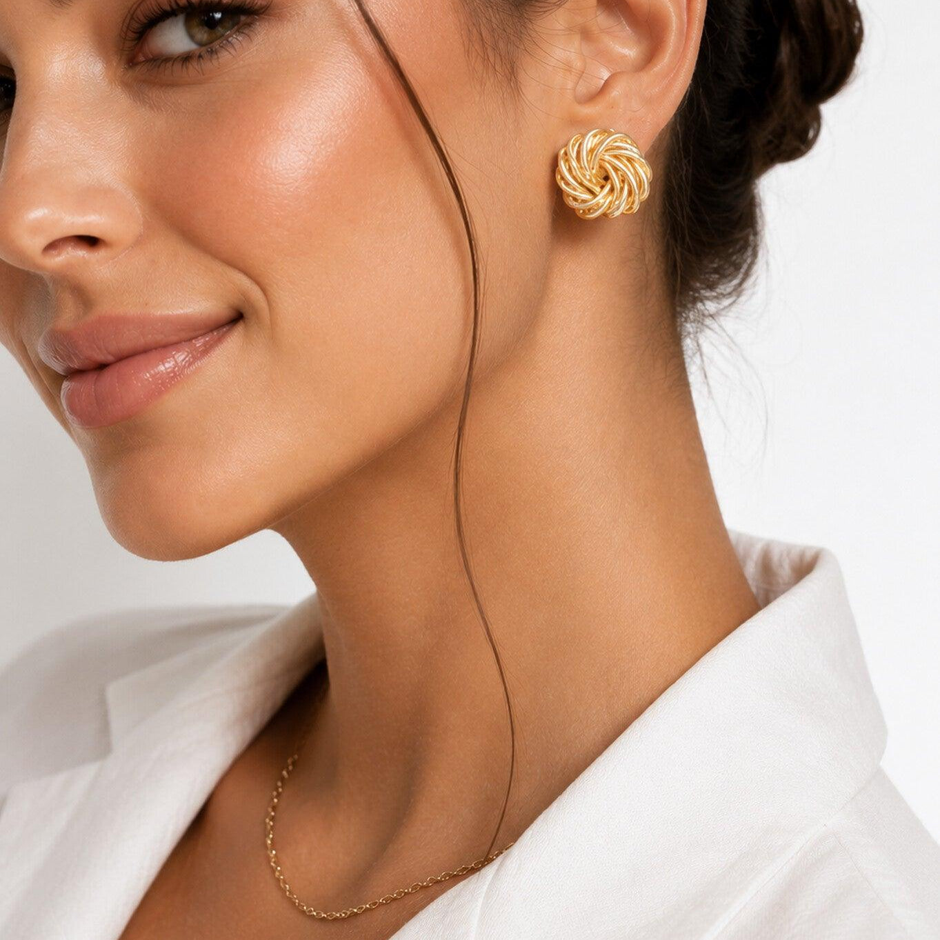 Brinco Esfera em detalhes Dourado e Prateado