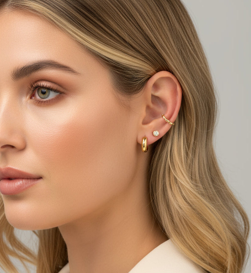 Brinco Argola Click Banhada em Ouro 18K image 1