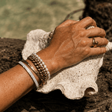 Bracelete em Romanos e Cristais