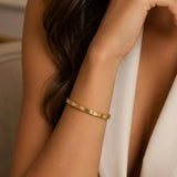 Bracelete com Pedras em Tom Cristal Manuela